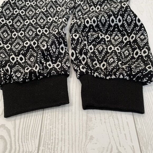 Sabine Black White Joggers - Picture 4 of 5